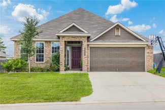219 Cross Ln, Caldwell, TX 77836