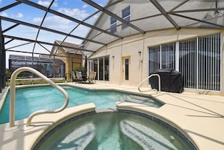 223 Cadiz Loop, Davenport, FL 33837