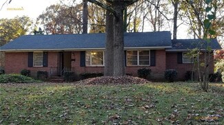 3945 Rockfern Rd, Charlotte, NC 28217