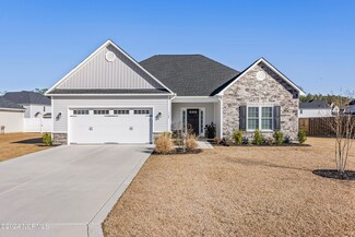 164 W Broughton Ln, Rocky Point, NC 28457