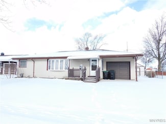 126 Marian Dr, Tonawanda, NY 14150