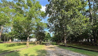 1950 County Road 540, Alvin, TX 77511
