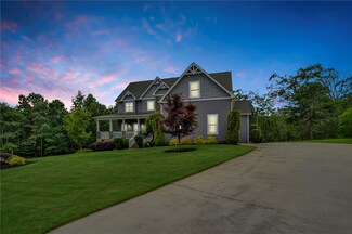 224 Silver Ridge Dr, Central, SC 29630