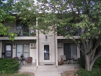 1650 S Carriage Ln Unit C, New Berlin, WI 53151