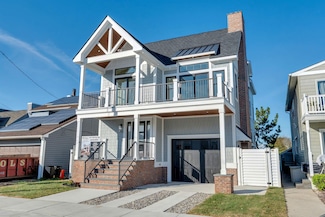 127 W Hollywood Ave, Wildwood Crest, NJ 08260