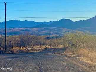 1830 Via Nueva Zelandia -- Unit 52, Rio Rico, AZ 85648
