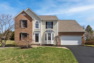 2020 Violet Ct, Lewis Center, OH 43035