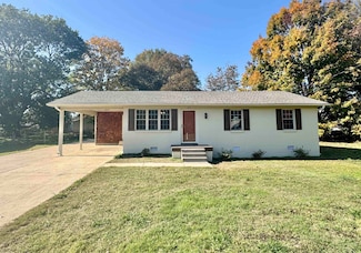 651 Cheshier St, Halls, TN 38040