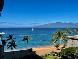 2481 Kaanapali Pkwy Unit 818, Lahaina, HI 96761