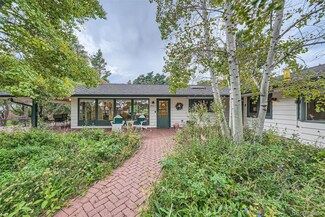4901 Lakeshore Dr, Littleton, CO 80123