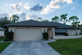 1565 Dorchester St, Port Charlotte, FL 33952