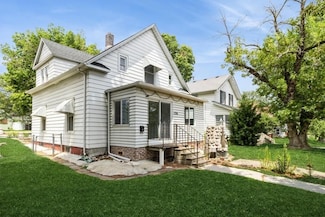 1236 York St, Des Moines, IA 50316