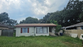 8708 N Temple Ave, Tampa, FL 33617