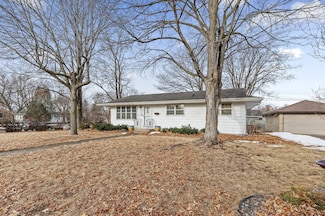 5501 Orchard Ave N, Minneapolis, MN 55429