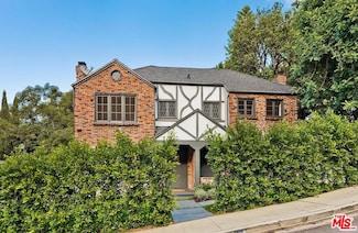 3484 Oak Glen Dr, Los Angeles, CA 90068
