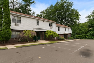 37 Enid St Unit C, Bridgeport, CT 06606