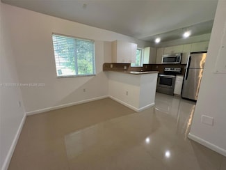 990 NE 33rd Terrace Unit 204, Homestead, FL 33033