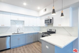 3672 Jasmine Ave Unit 203, Los Angeles, CA 90034