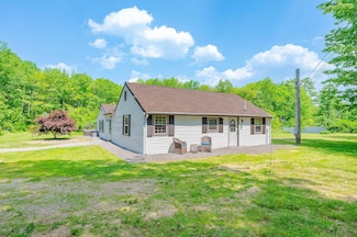 59 Milton Mills Rd, Lebanon, ME 04027