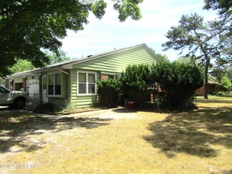 9 B Jefferson Ln, Manchester Township, NJ 08759
