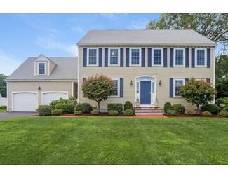 44 Wycliffe Rd, East Walpole, MA 02032