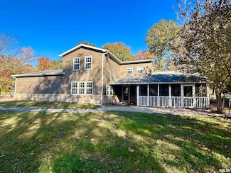1591 N Reed Station Rd, Carbondale, IL 62901