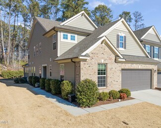 1013 Catch Fly Ln, Durham, NC 27713