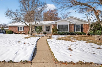 3701 Harmann Estates Dr, Bridgeton, MO 63044