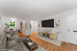 2605 S Walter Reed Dr Unit A, Arlington, VA 22206