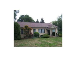 41 Churchill Rd, Penn Hills, PA 15235