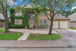 3520 Stone Creek Ln S, Fort Worth, TX 76137