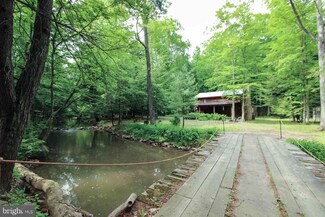 1335 Middle Rd, Honey Grove, PA 17035