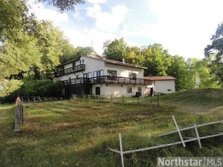 49750 Alpine Ave N, Stanchfield, MN 55080