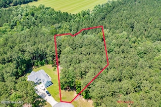 112 Chickory Ln, Minnesott Beach, NC 28510