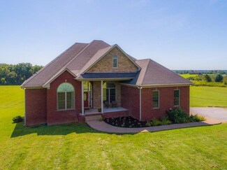 2281 Battle Creek Rd, Springfield, TN 37172
