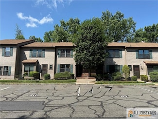 47 Pheasant Run, Edison, NJ 08820