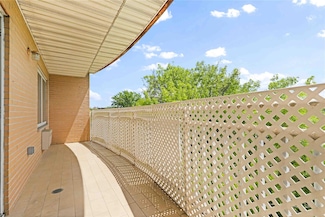 9305 37th Ave Unit 3D, Jackson Heights, NY 11372
