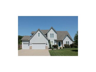 8573 Frederick Dr, De Soto, KS 66018