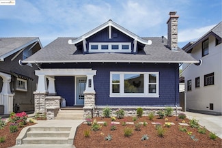 320 Forest St, Oakland, CA 94618
