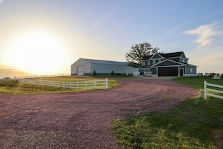 43637 County Road C60, Kingsley, IA 51028