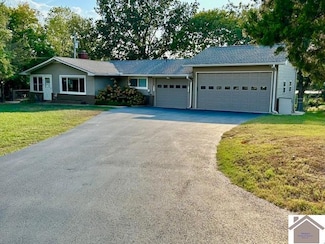 536 Moors Rd, Gilbertsville, KY 42044