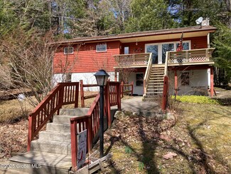 1007 Friends Lake Rd, Chestertown, NY 12817