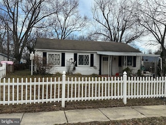 1702 Manning Rd, Glen Burnie, MD 21061