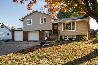 704 5th Ave SE, Stewartville, MN 55976