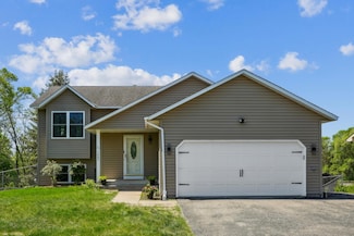 1667 Summit Ave, Saint Paul Park, MN 55071