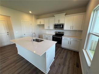 20193 Cornice St, Spring Hill, KS 66083