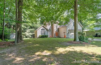 2344 Stevens Creek Ct, Fruitport, MI 49415