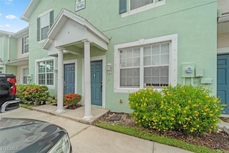 3646 Pine Oak Cir Unit 105, Fort Myers, FL 33916