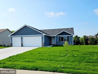 201 Juniper Ln NW, Montgomery, MN 56069