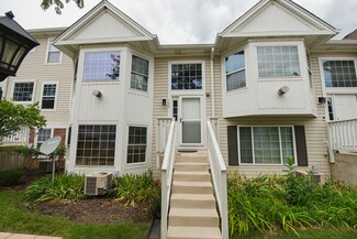 706 Hidden Creek Ln Unit 706, North Aurora, IL 60542